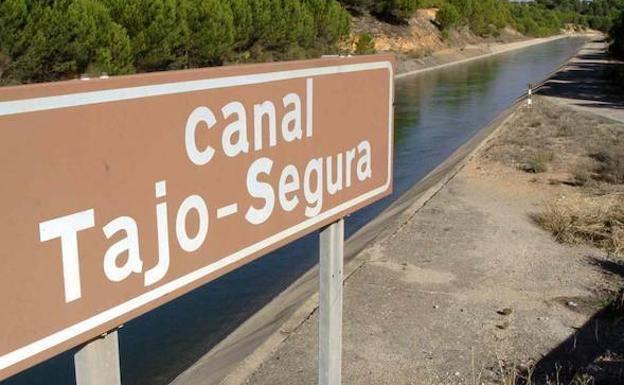 Diputación de Alicante pide al Gobierno las obras de modernización del Júcar para mejorar la calidad y precio del agua