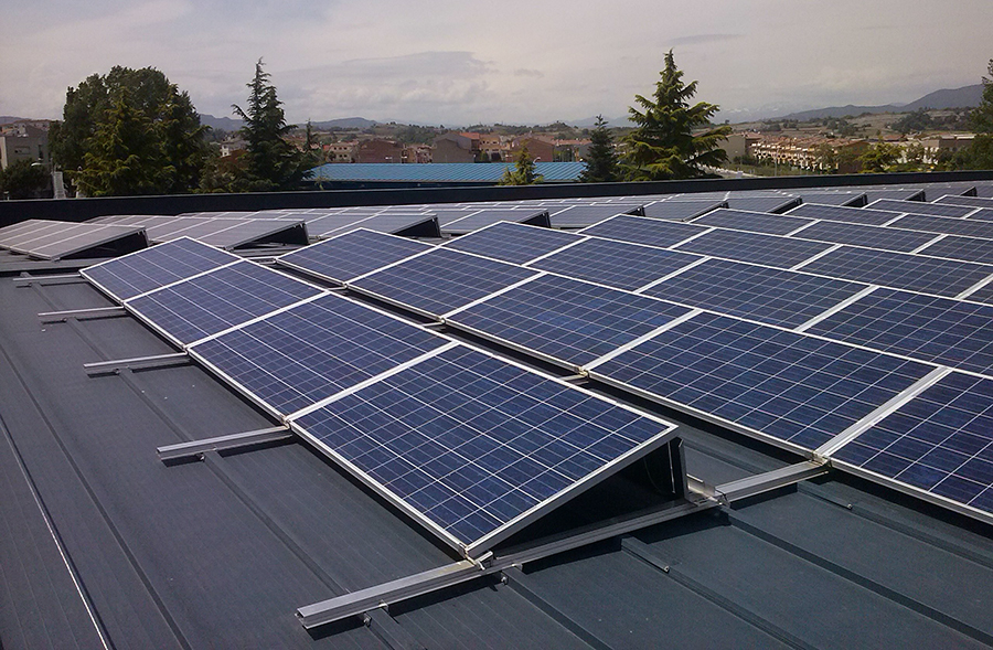 Diputación de Alicante crea una línea de ayudas para promover la fotovoltaica