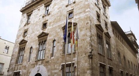 El DOGV publica la resolución por la que se vuelve al 100% del trabajo presencial en la Generalitat a partir del 15 de octubre