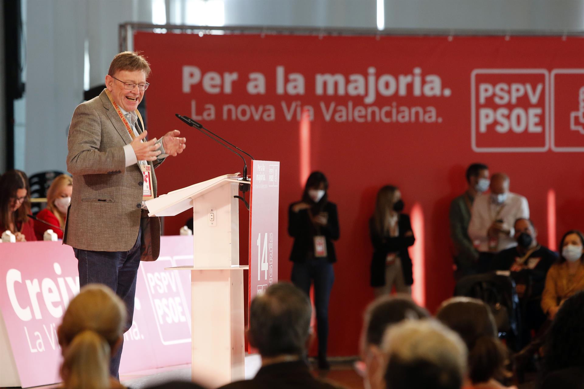 Puig pide “sensatez” ante la crisis en PSPV en Alicante