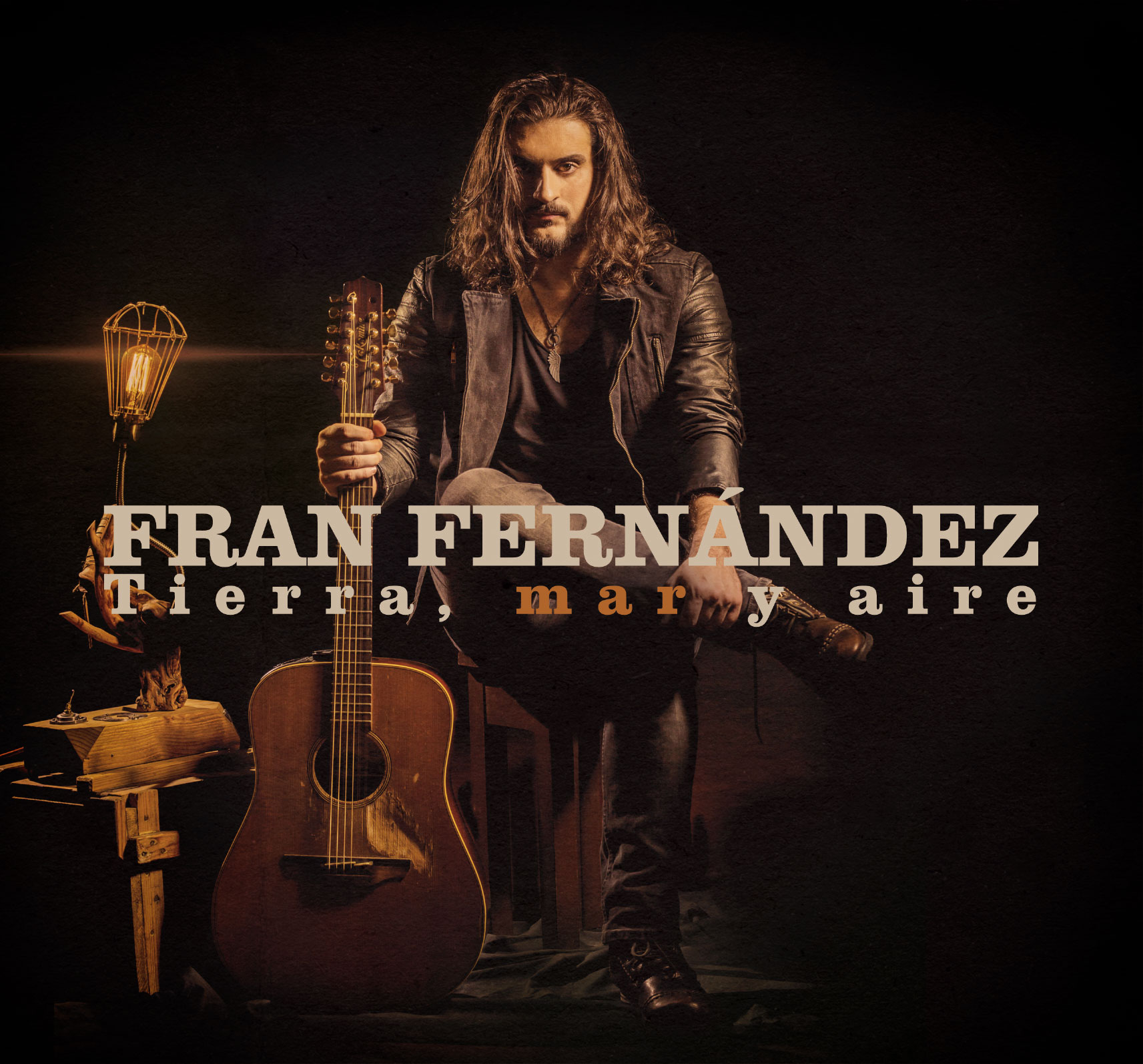 Fran Fernández (cantautor) en concierto en la Sala Euterpe