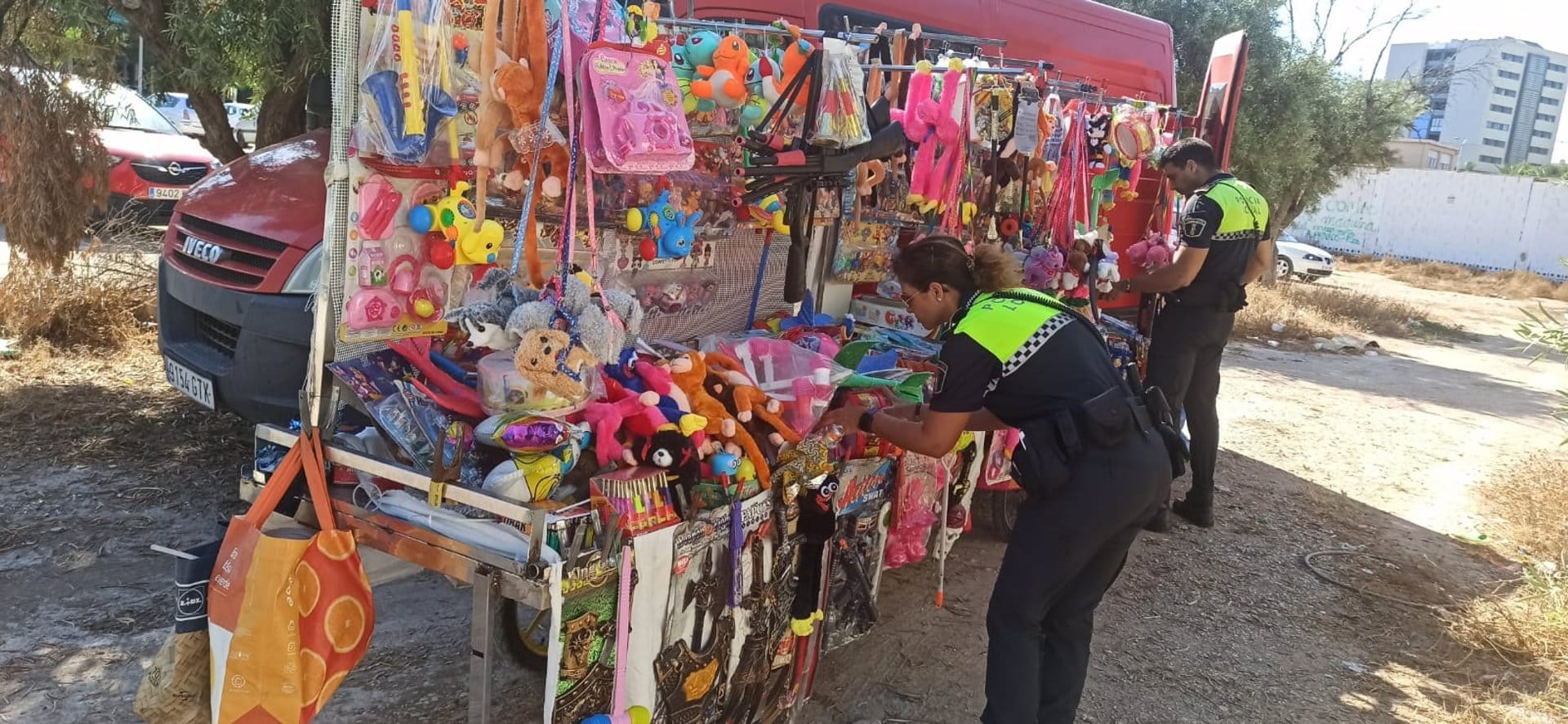 La Policía Local requisa 34.200 petardos durante las fiestas de Hogueras