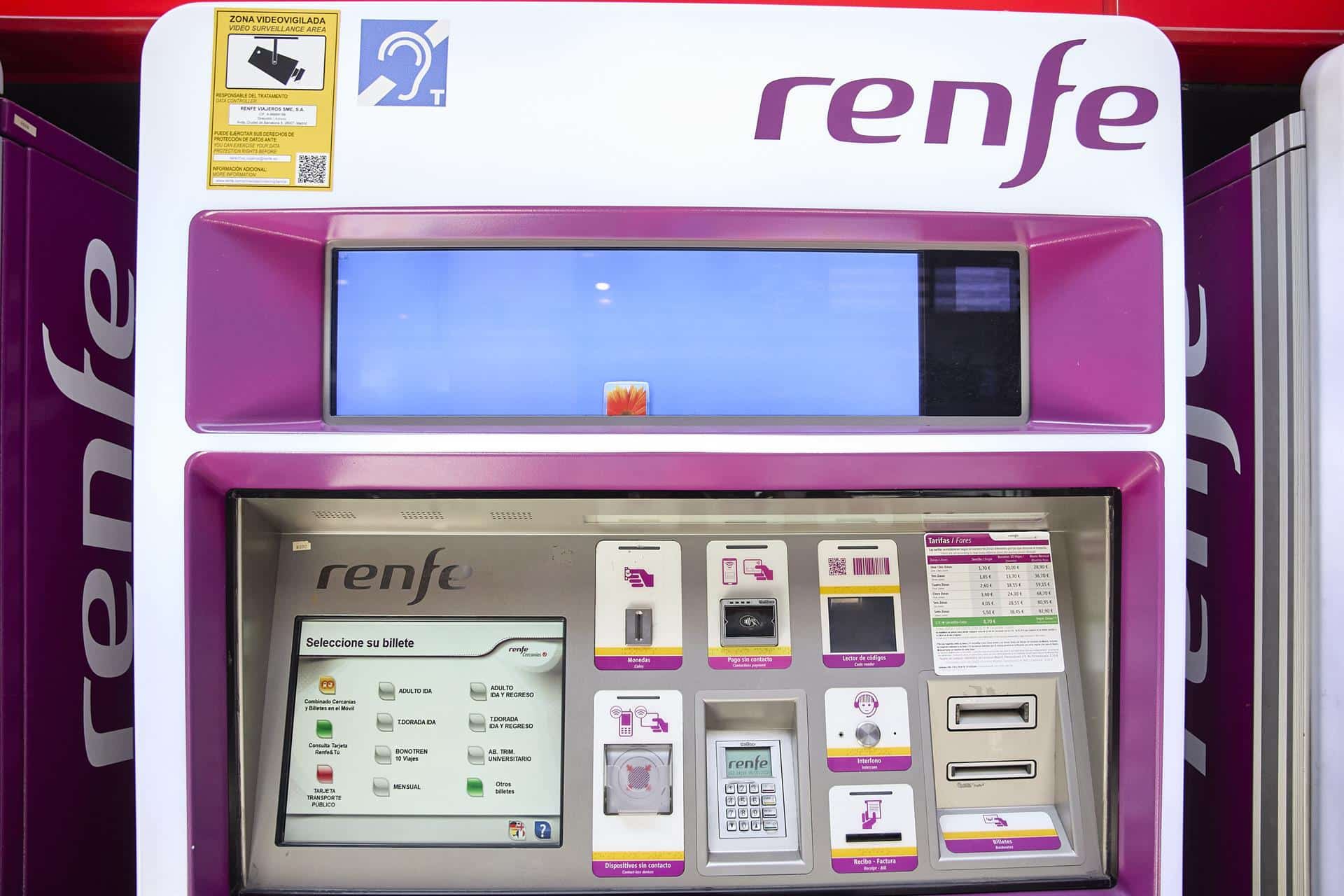 Los usuarios de Renfe podrán adquirir desde este miércoles los abonos gratuitos de Cercanías y Media Distancia