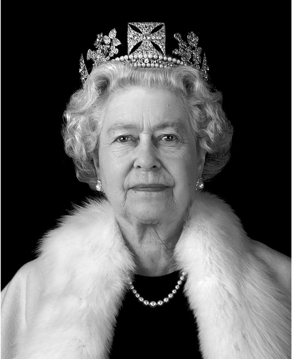 Isabel II, una vida marcada por el deber