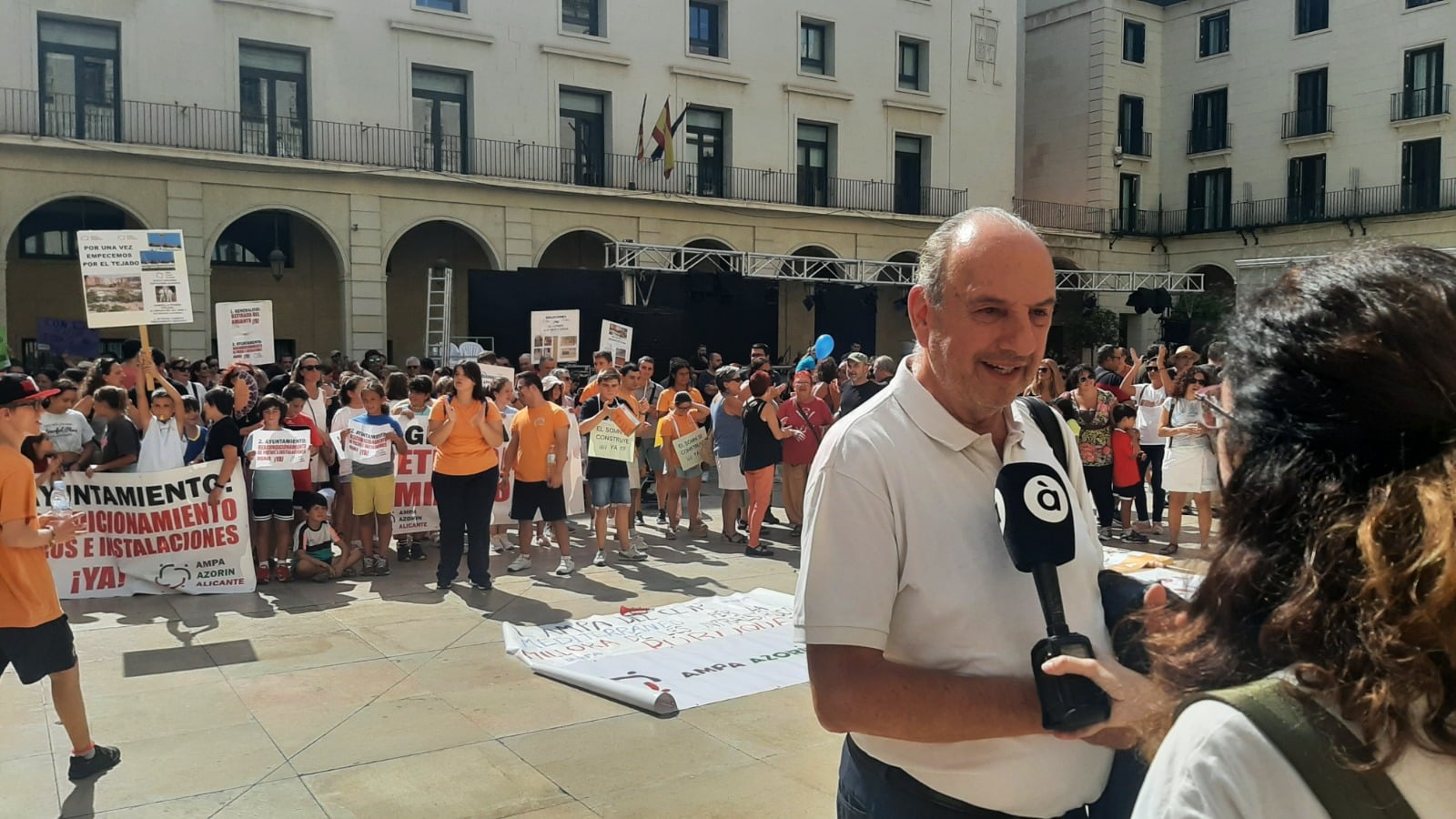 El PSOE denuncia que Barcala no cree en la educación pública