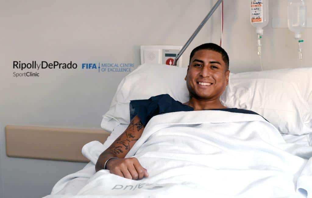 Los doctores Ripoll y De Prado operan con éxito a Marcelo Djaló de su grave lesión en la rodilla izquierda