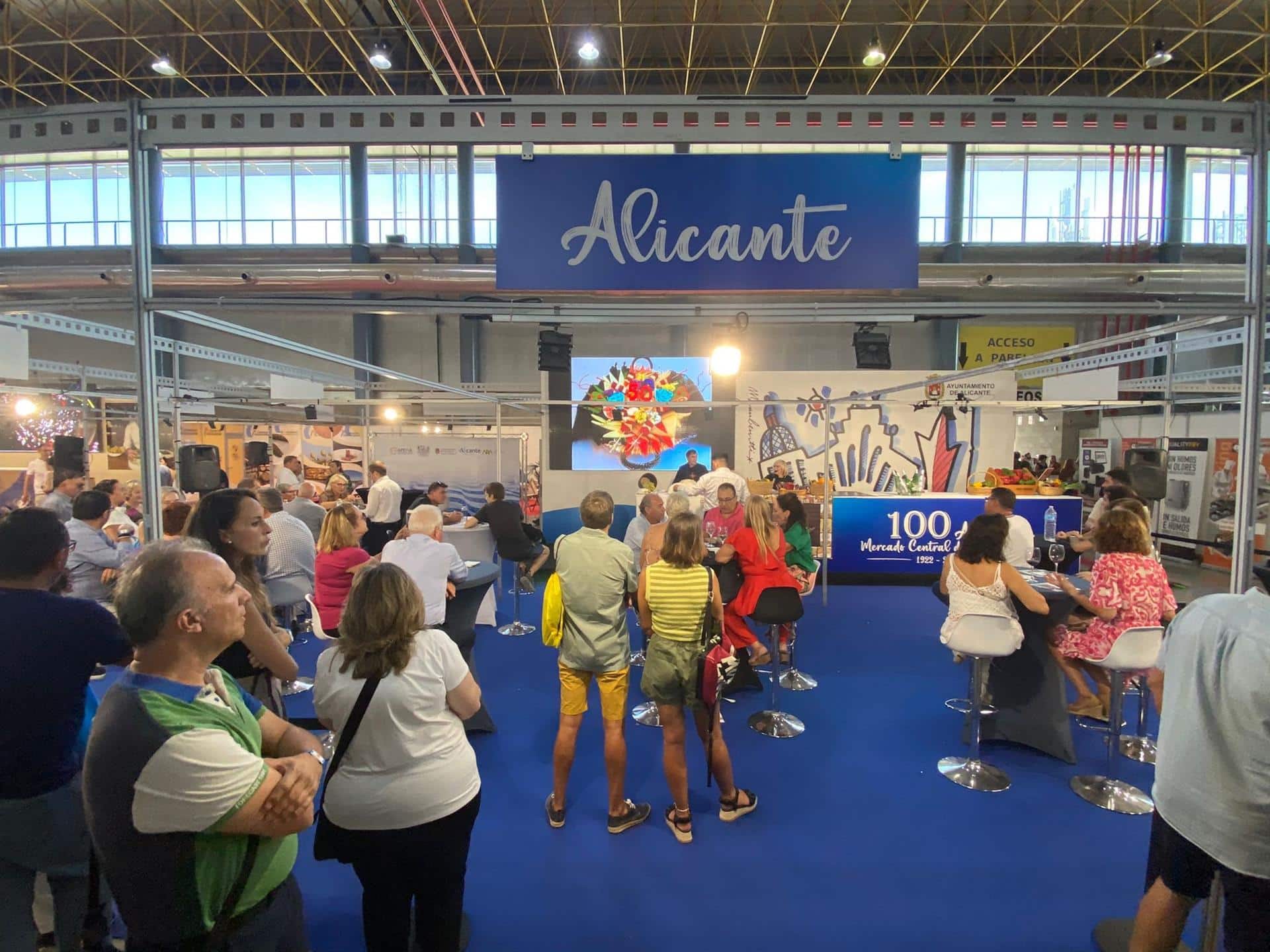 El stand del Ayuntamiento en Alicante Gastronómica bate su récord con cientos de visitantes en cuatro días