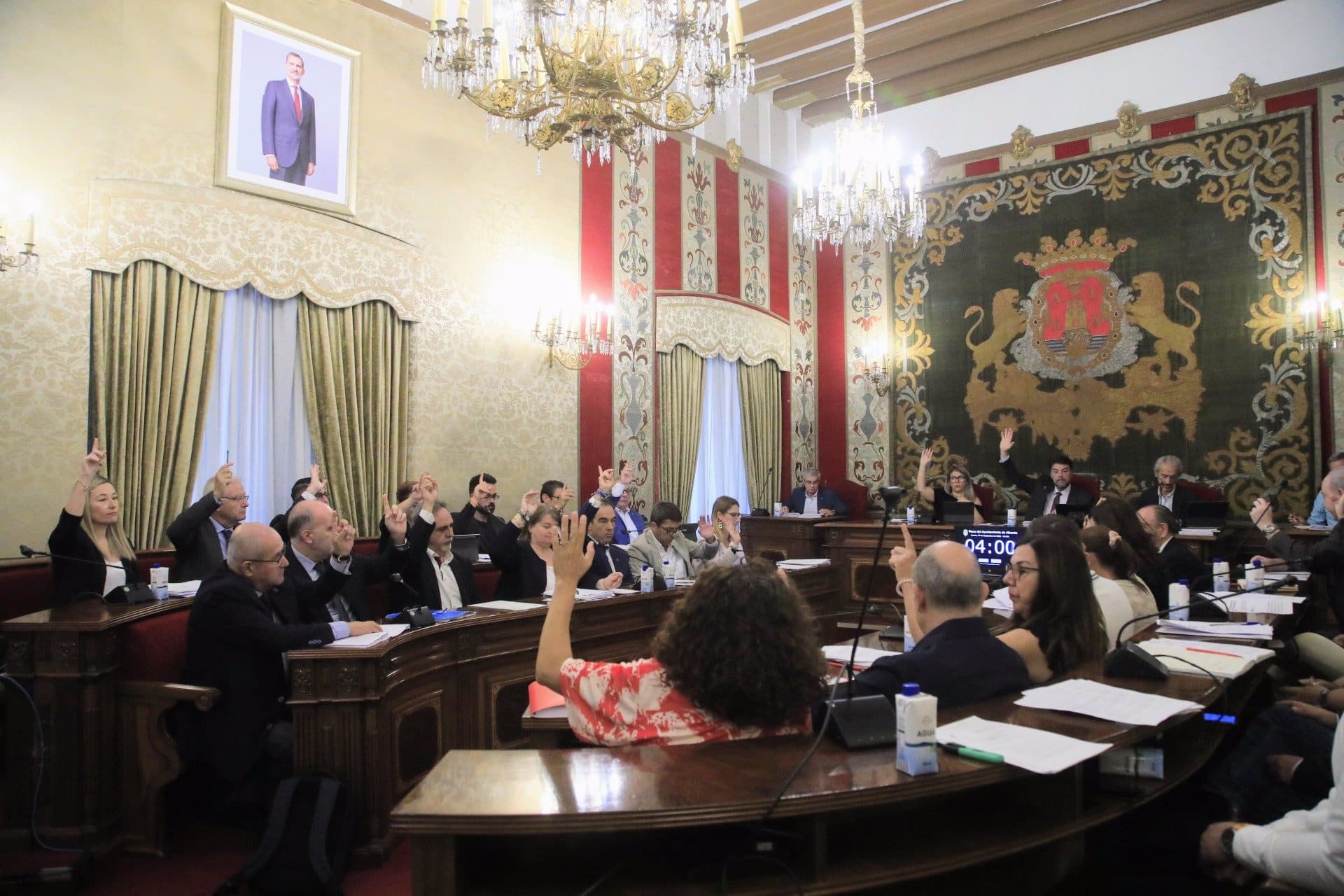 Alicante pide al Consell que mantenga su compromiso de presentar la candidatura de la ciudad a la AESIA