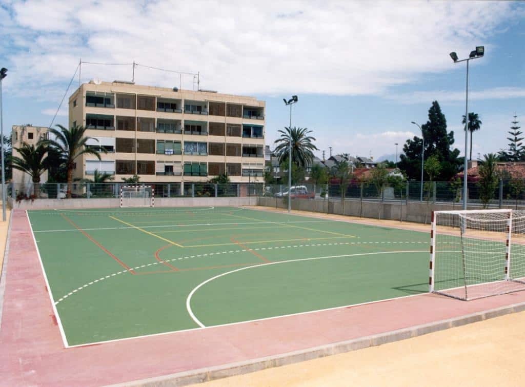 Caótico inicio de temporada de la actividad deportiva de base en la ciudad de Alicante 