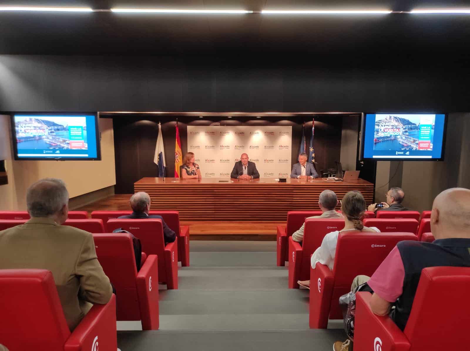 La Generalitat anima al sector turístico y empresarial a colaborar con Alicante Puerto de Salida
