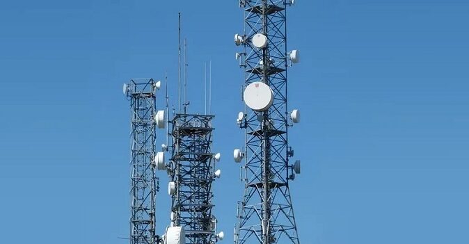 El Consell incentiva la colaboración público-privada en líneas de I+D+i para mejorar la cobertura de antenas de telecomunicación