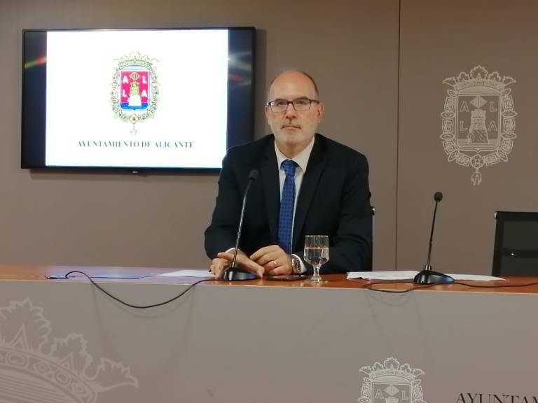 Manuel Villar: “Puig margina a Alicante con una inversión paupérrima para el TRAM”