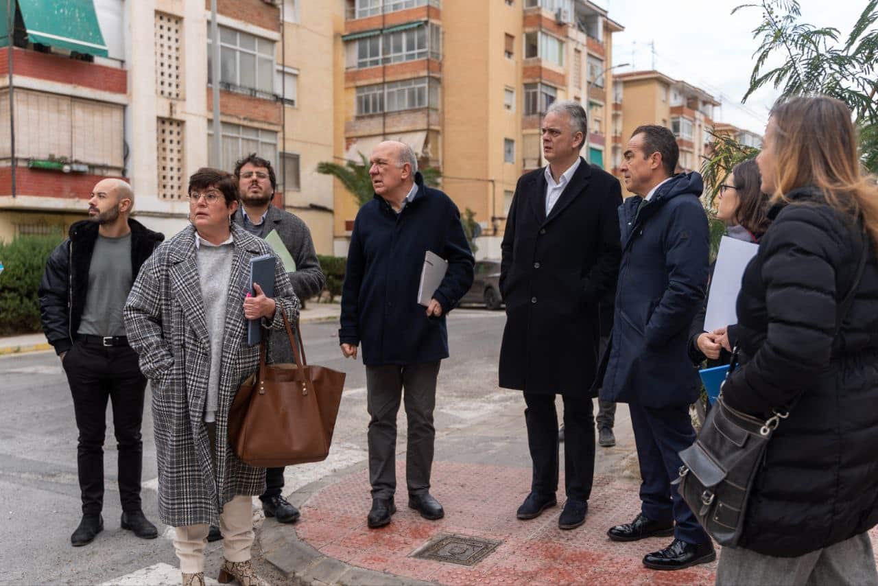 El Plan de Barrios destina fondos a la rehabilitación integral del grupo Virgen del Remedio de Alicante