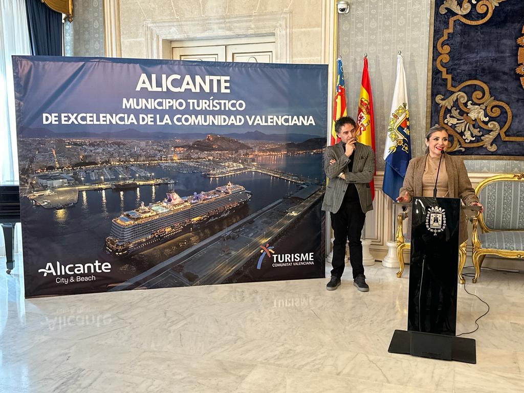 <strong>Alicante recibe el reconocimiento como Municipio Turístico de Excelencia, la máxima categoría de la Generalitat</strong>