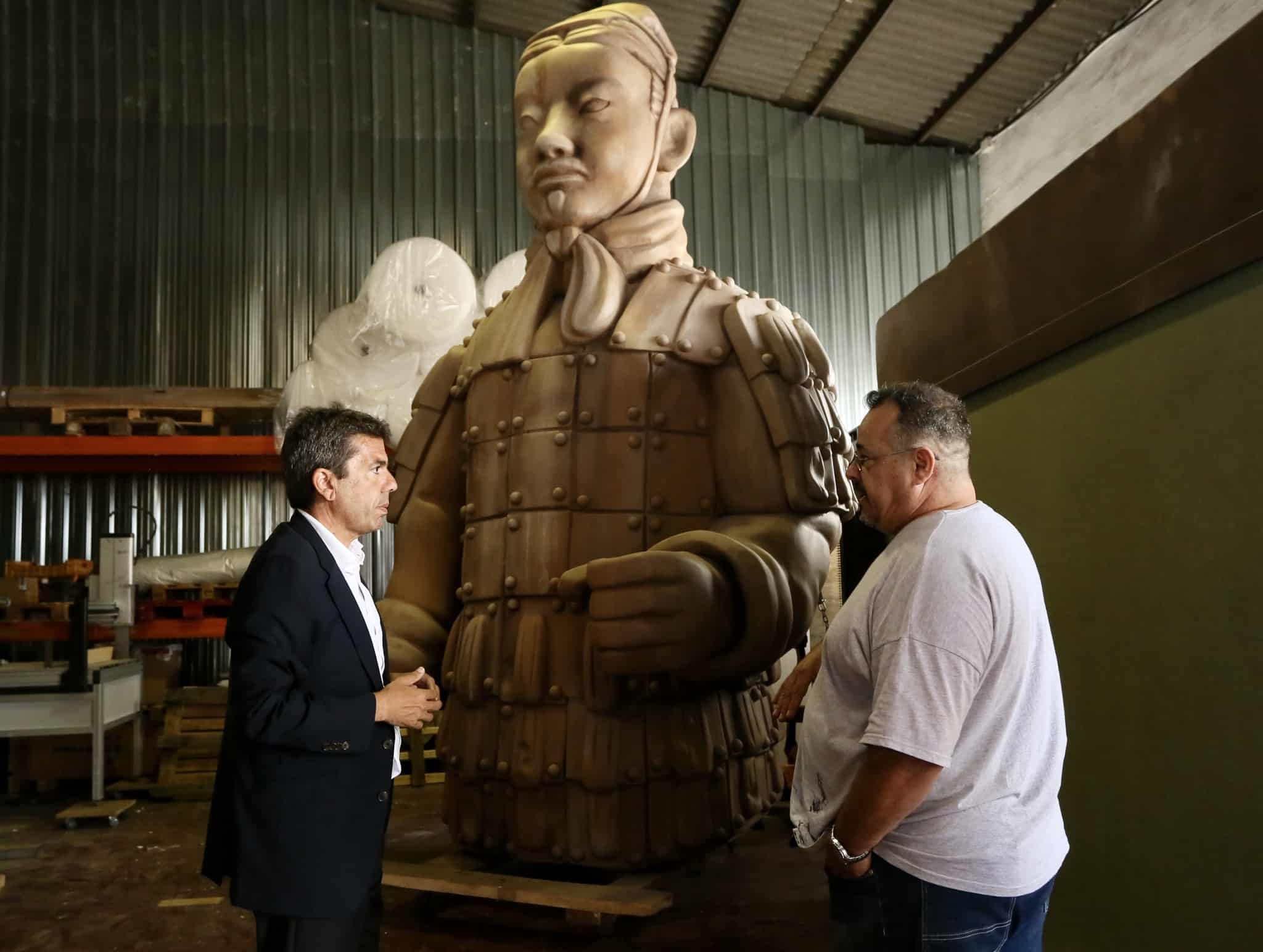 El MARQ exhibirá en La Explanada de Alicante la figura de un guerrero de Xi’an de once metros de altura