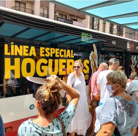 <strong>Alicante pone en marcha este miércoles la Línea Especial Gratuita para visitar las Hogueras Especiales</strong>