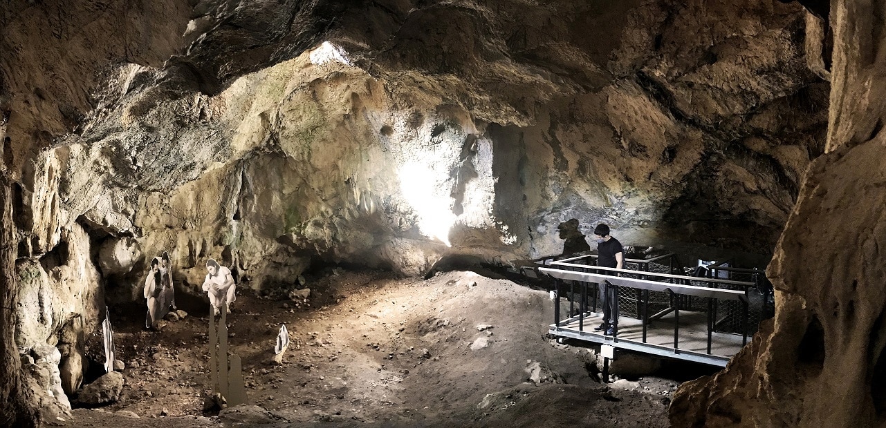 La Cova de l’Or de Beniarrés retoma este fin de semana su actividad cultural tras el parón del verano