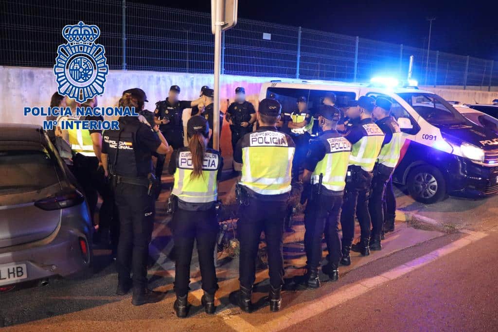 Operativo de la Policía Nacional en Alicante: Refuerzo en la Prevención de la Seguridad Ciudadana